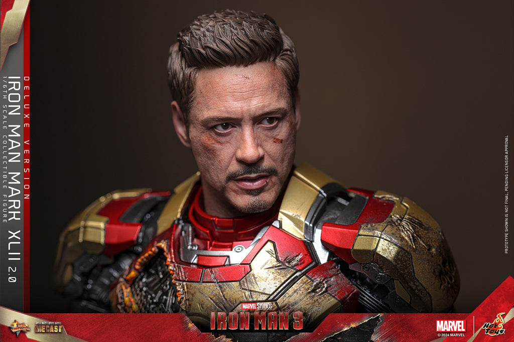 Hot Toys Iron Man 3 Iron Man Mark 42 Diecast MMS759D66 (Deluxe Edition) 1/6 Scale Action Figure Hot Toys