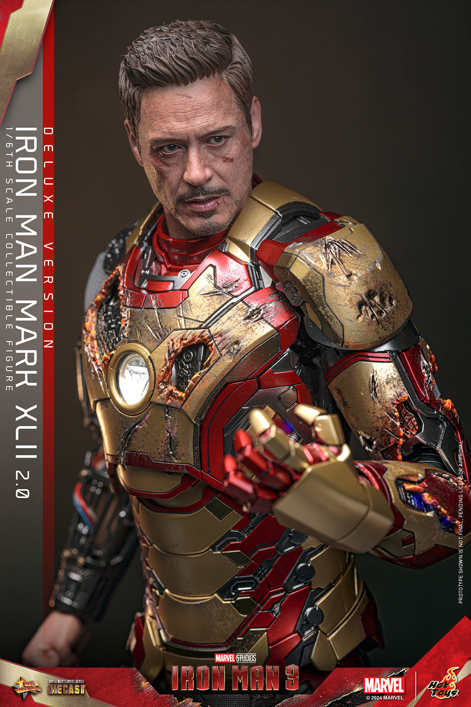 Hot Toys Iron Man 3 Iron Man Mark 42 Diecast MMS759D66 (Deluxe Edition) 1/6 Scale Action Figure Hot Toys